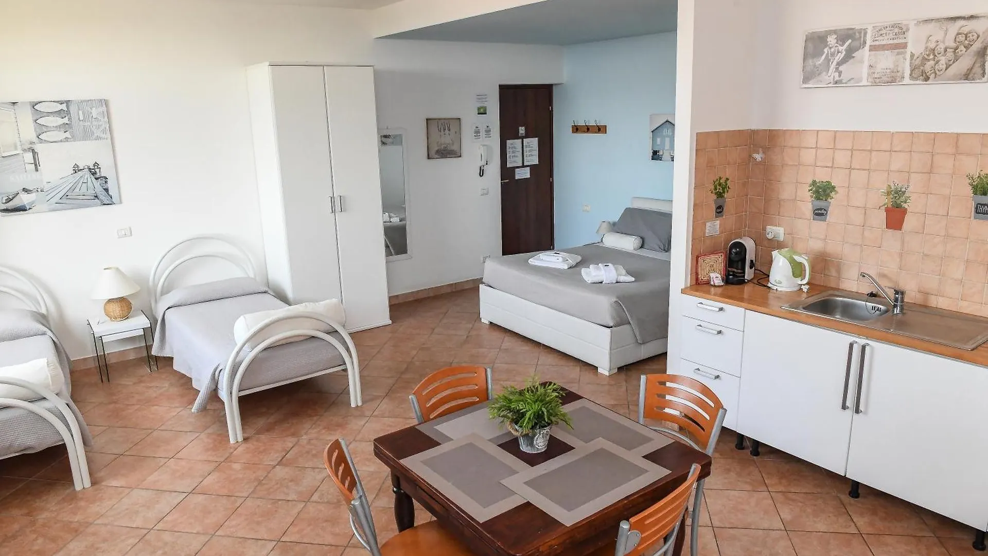 Home Suite Home Cavaion Veronese Apartment