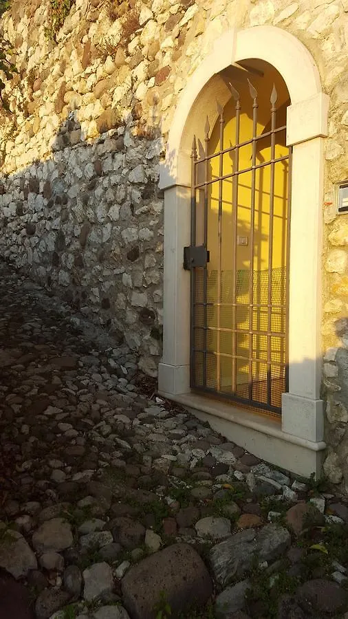 Home Suite Home Cavaion Veronese